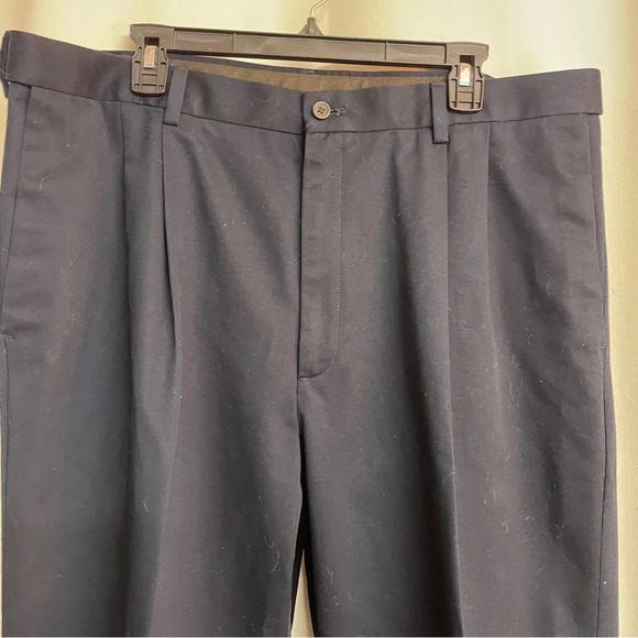 Haggar men’s navy dress pants pleated front size 40x32 100% cotton - Picture 3 of 6
